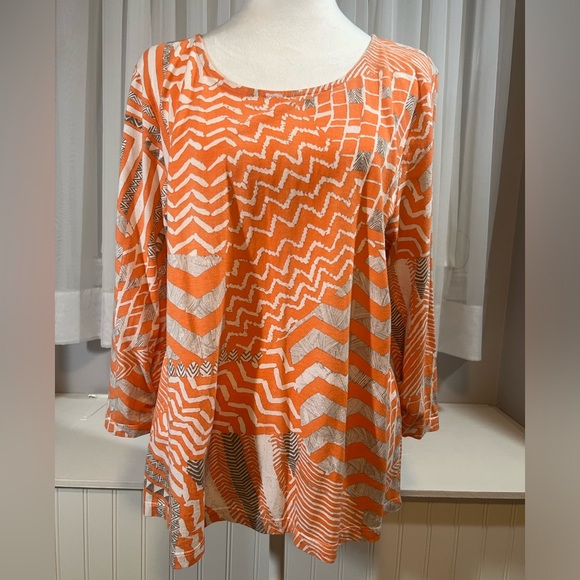 Chico’s Mid Sleeve Sheer High Low Hem Split Back Blouse - Picture 1 of 4